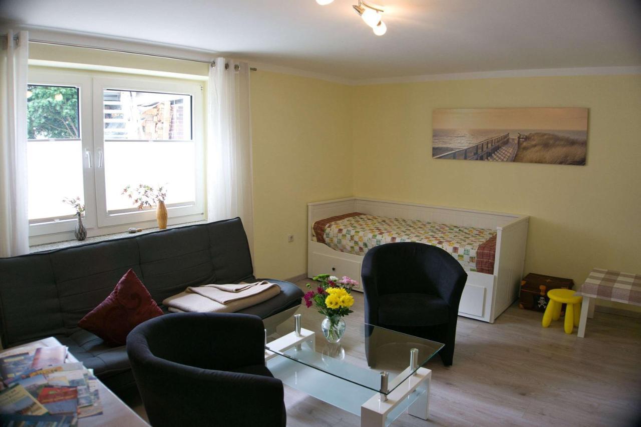 F-1041 Ferienwohnung Greta Sellin  Buitenkant foto